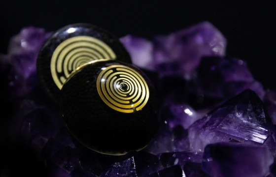 2 BLACK SHIELD 135